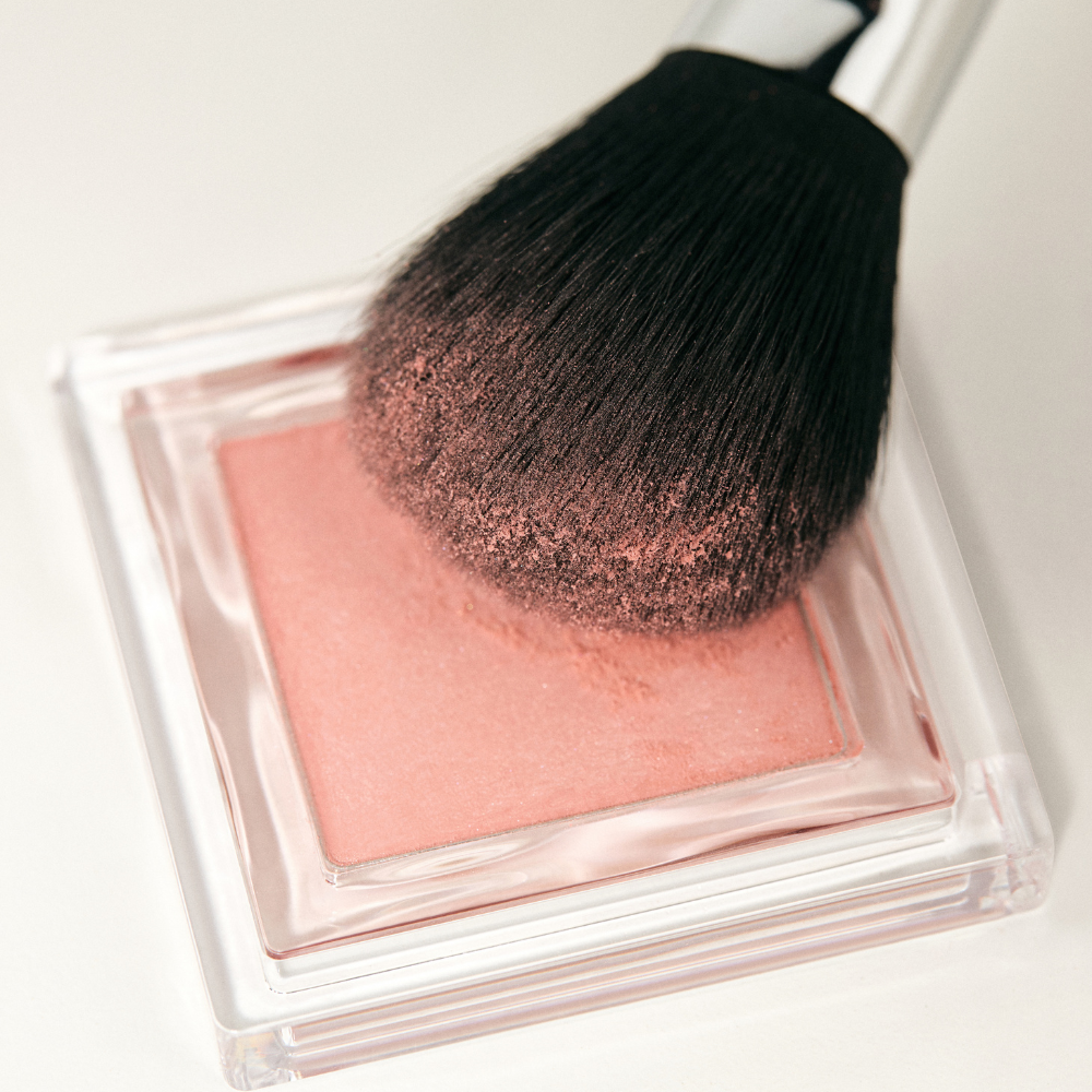 Blush Brush 833 (1pc)