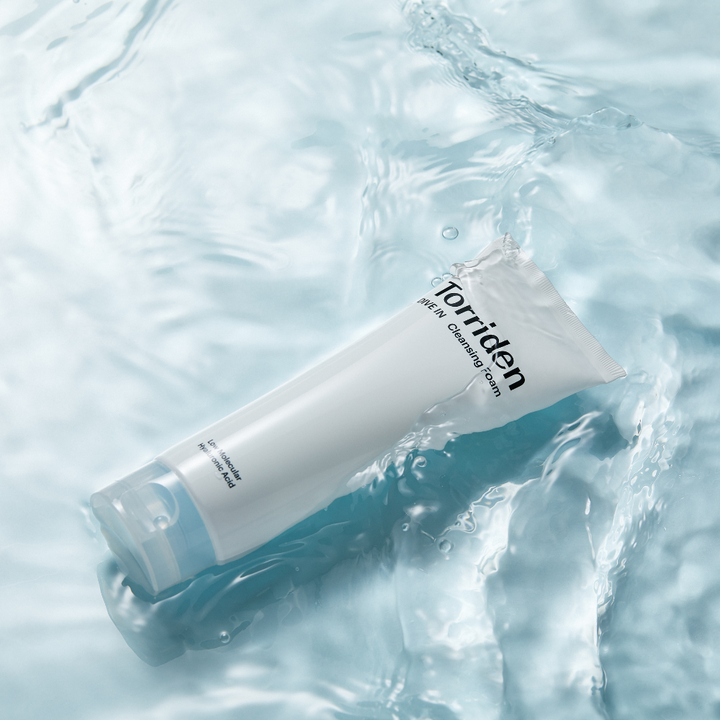 DIVE-IN Low Molecular Hyaluronic Acid Cleansing Foam (150ml)