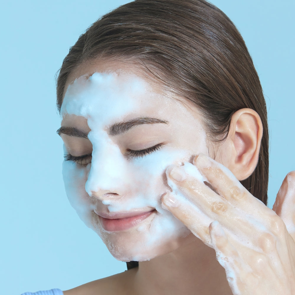 Sensitive Bubble Relaxing Cleanser (200g)