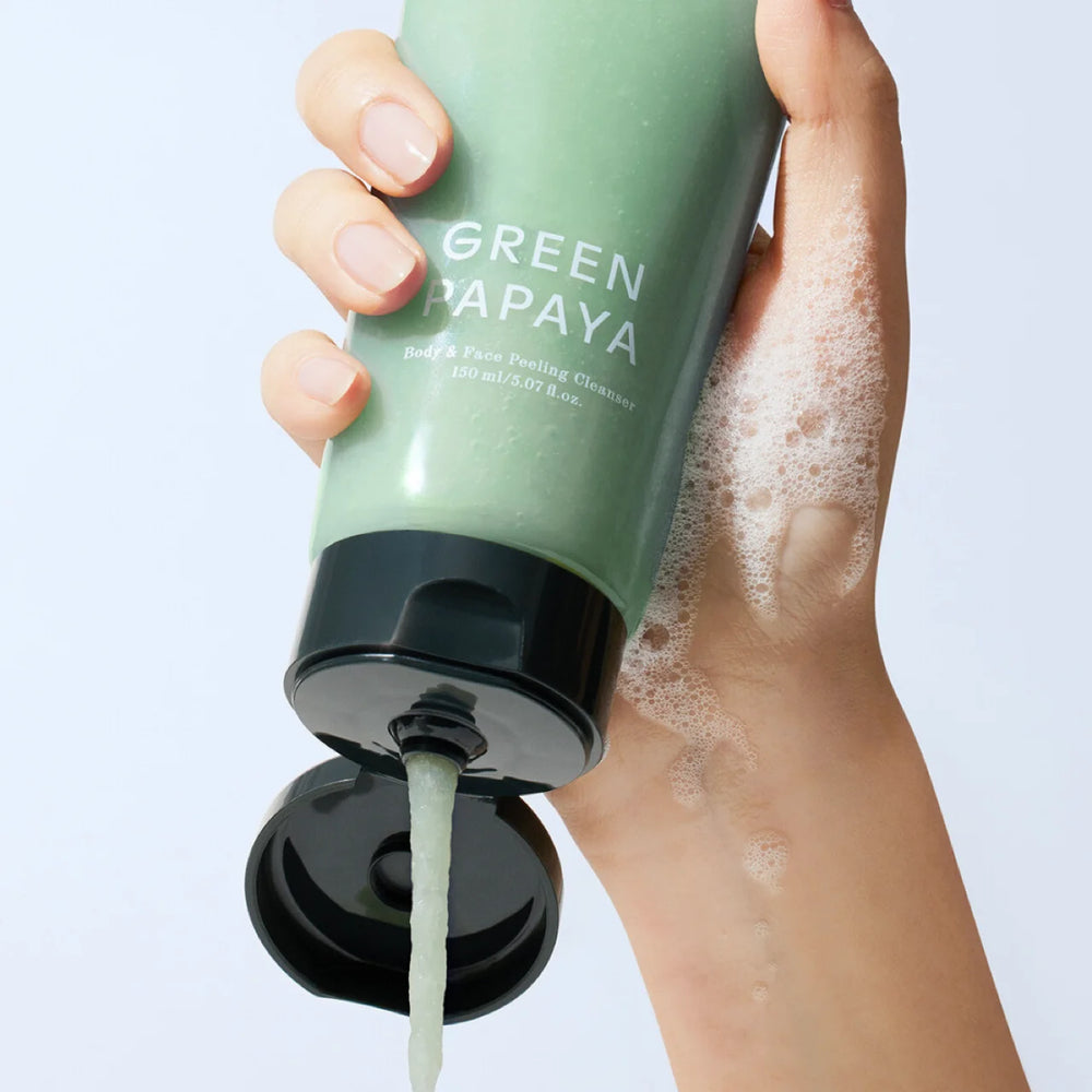 Green Papaya Body & Face Peeling Cleanser (150ml)