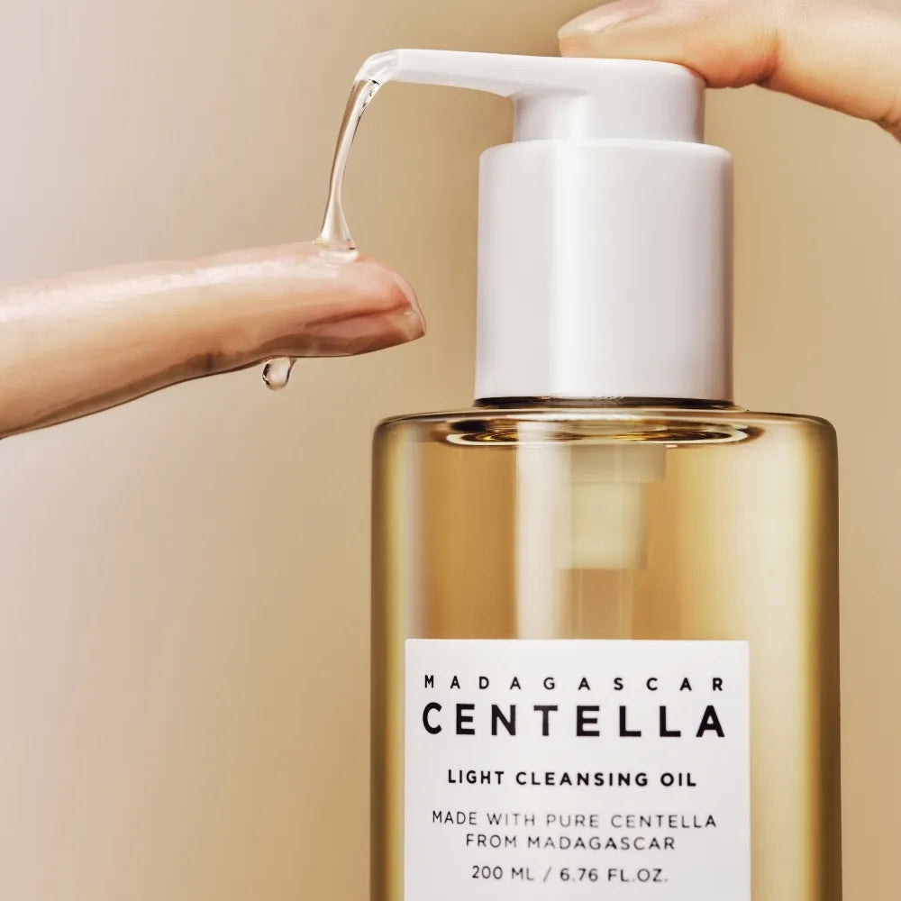 Madagascar Centella Light Cleansing Oil (200ml)